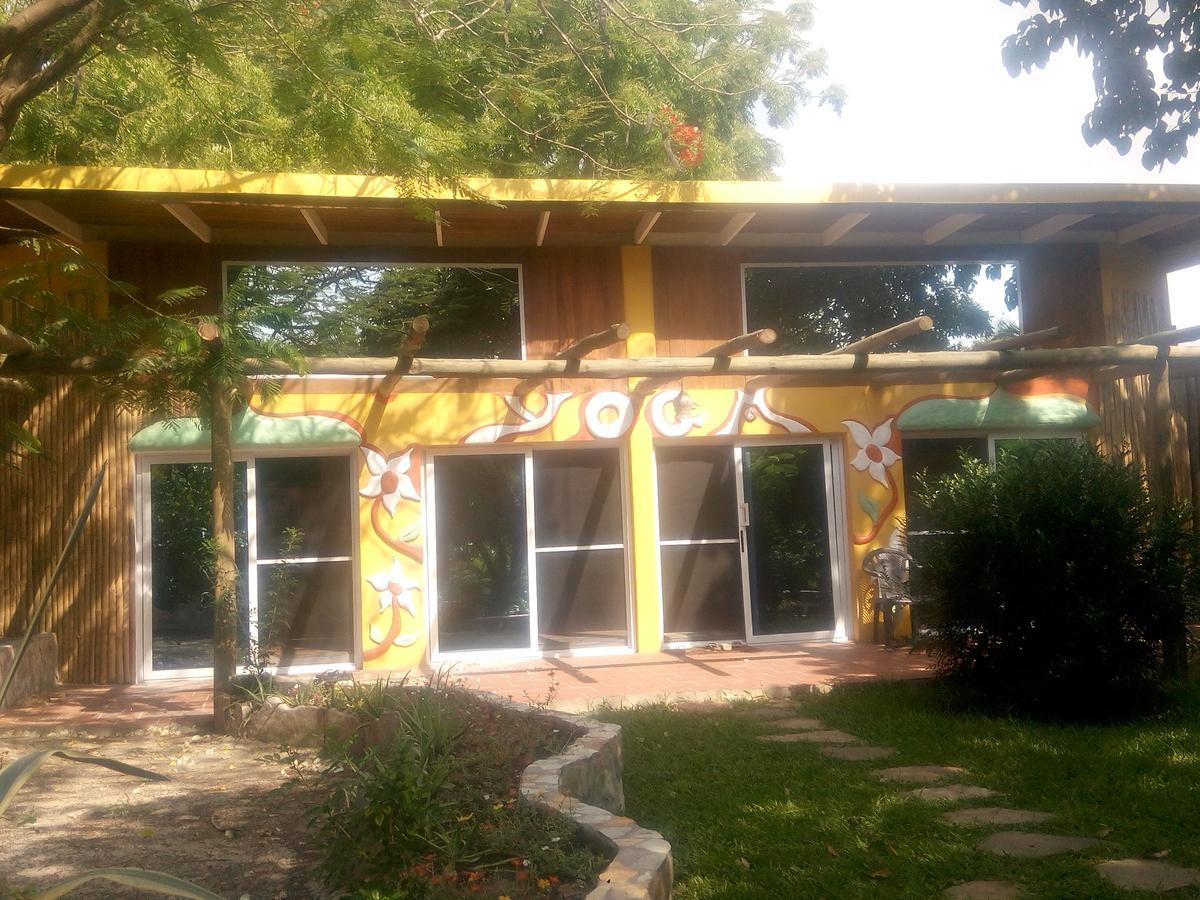Kokrobite Garden المظهر الخارجي الصورة