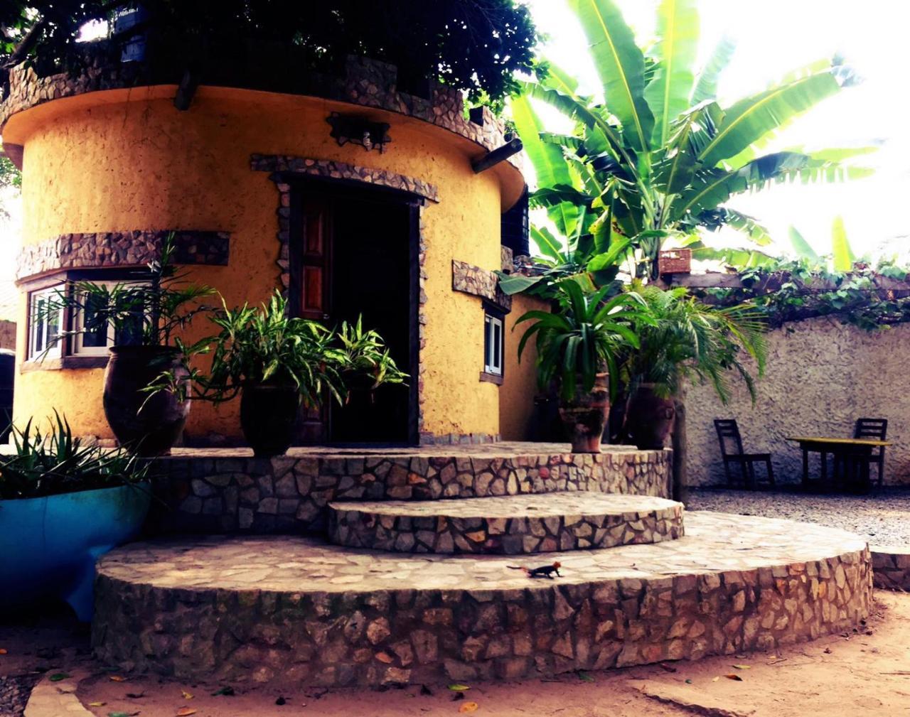 Kokrobite Garden المظهر الخارجي الصورة